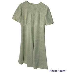 Vintage Women's Handmade Short Sleeve Fit and Flare Dress Floral Print Green